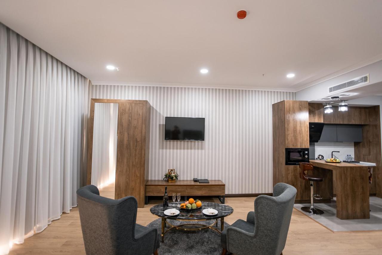 Krokus Plaza طشقند المظهر الخارجي الصورة